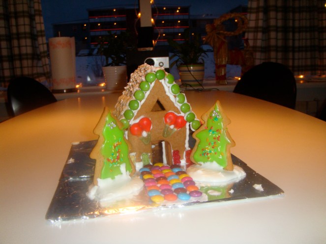 Fyrsta piparkökuhúsið sem við gerðum, 2008