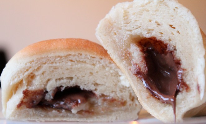 Nutella- og marsipanhorn